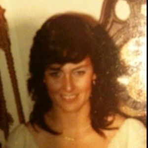 Meet your Posher, Debra